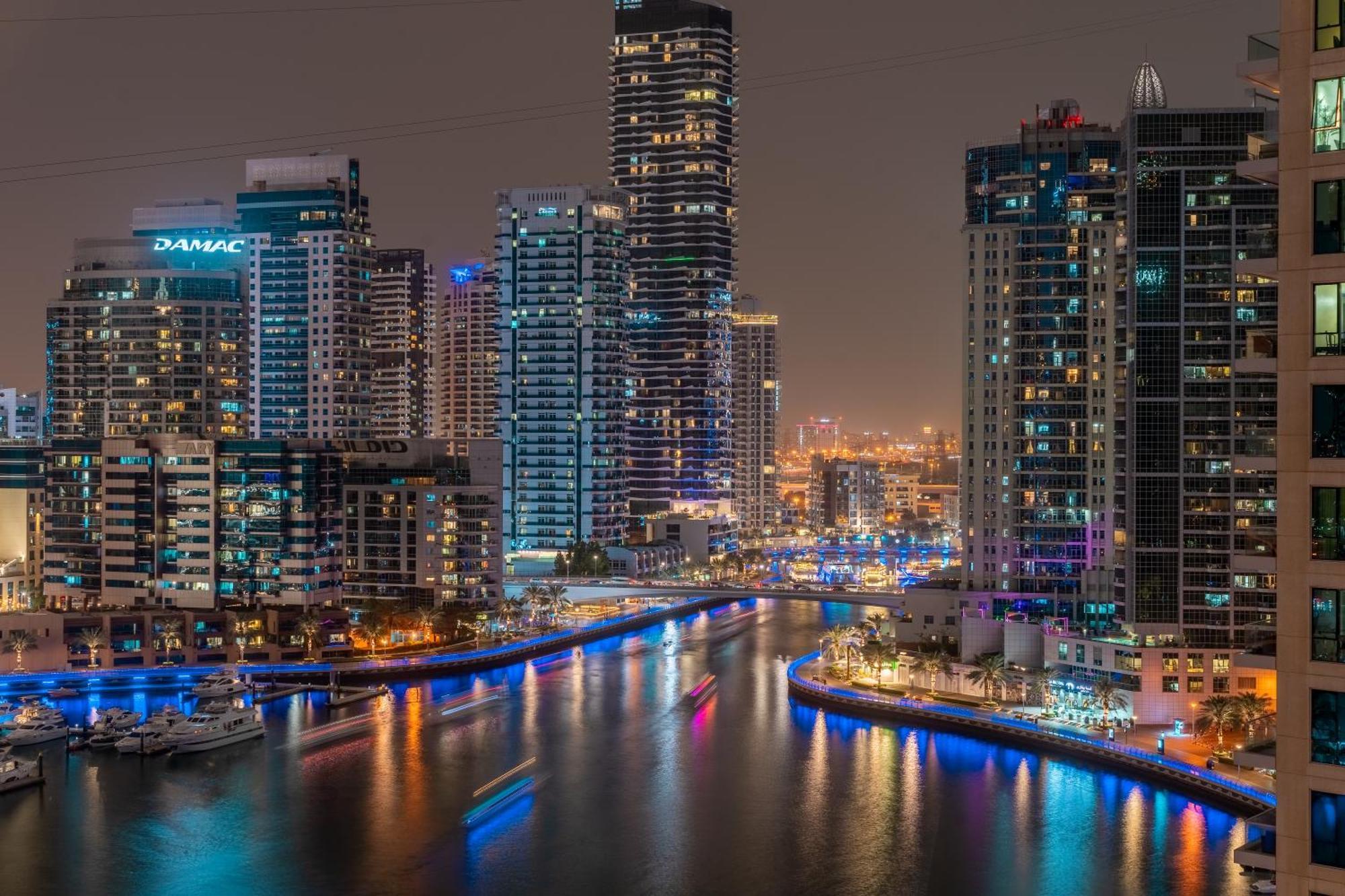 Postcard Marina Views- Spacious & Luxurious 1br - 3mn Walk To Tram, Jbr & (adults Only) *