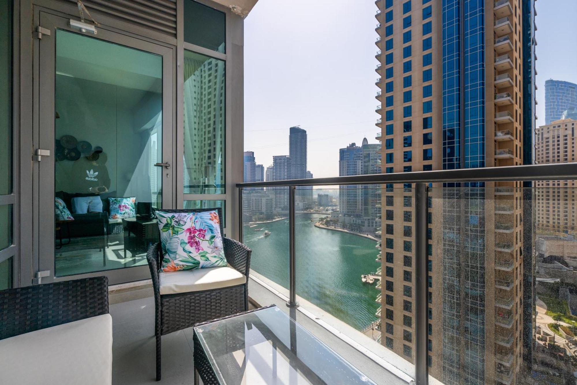 Apartment Postcard Marina Views- Spacious & Luxurious 1br - 3mn Walk To Tram, Jbr & (adults Only)
